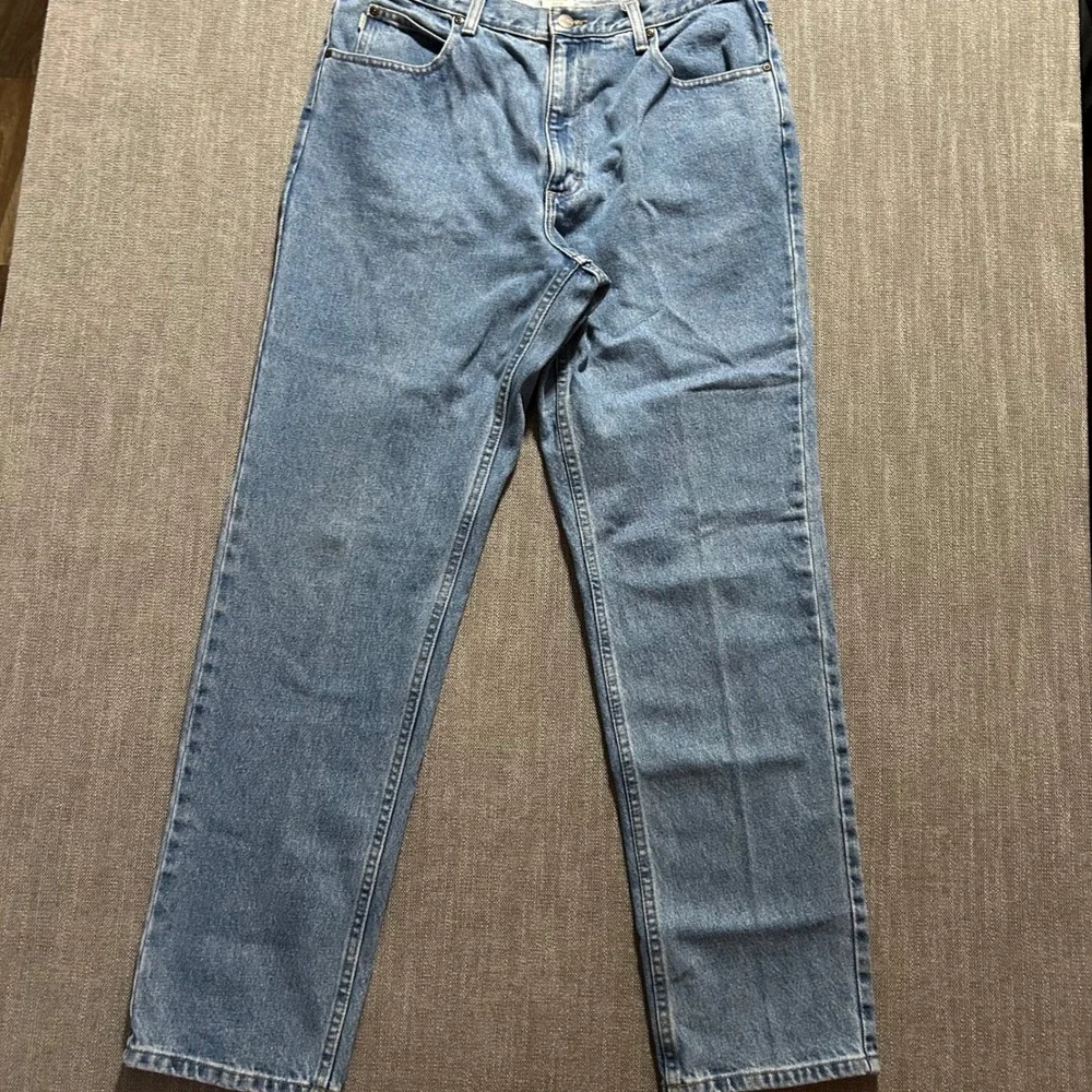 LL Bean Classic Fit Jeans Mens 34x32 Medium Wash Blue Denim Straight Leg 220626